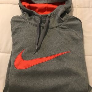 NIKE DRI FIT HOODIE